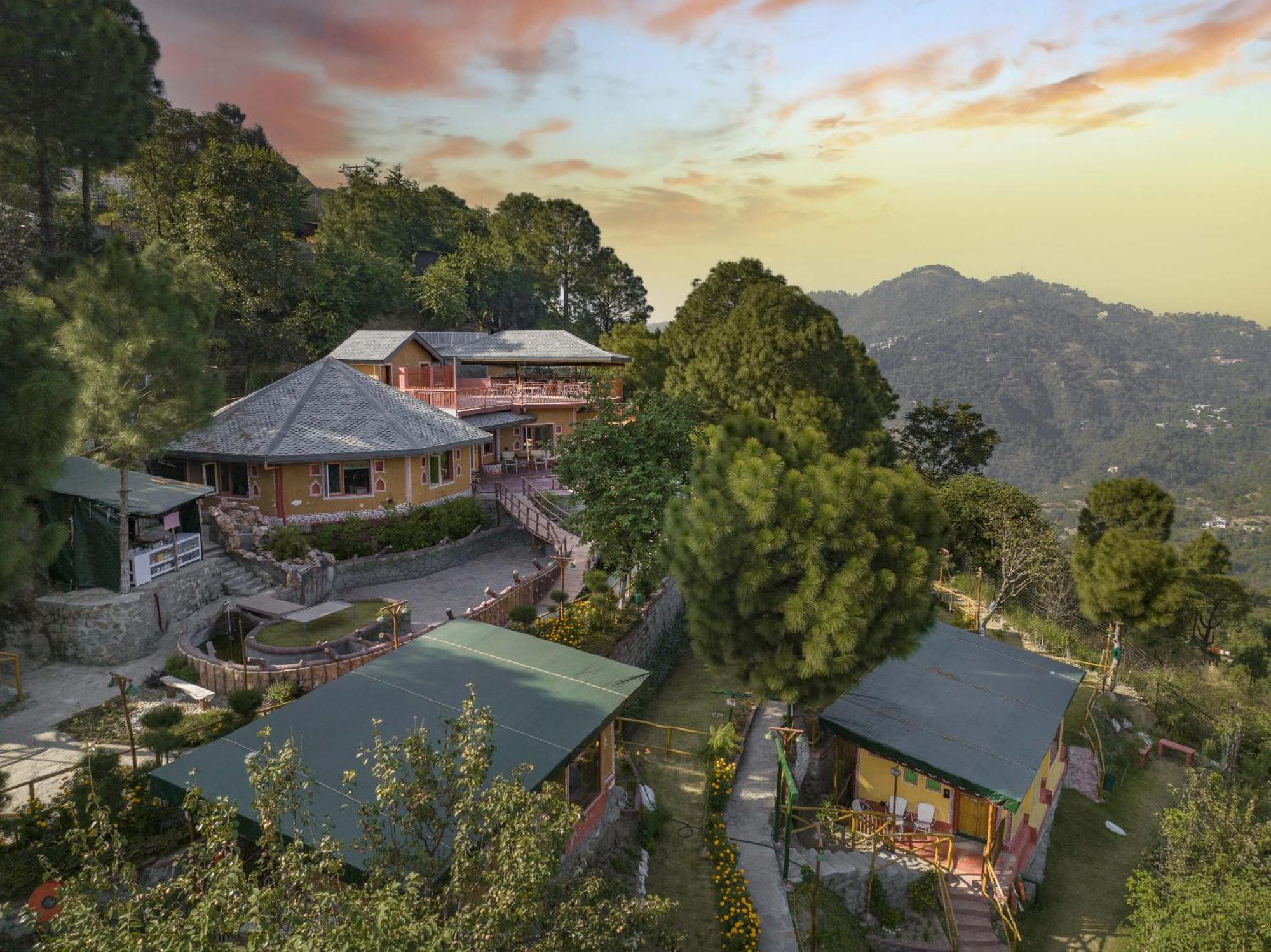 A Kasauli Ggaon By Echor Otel Dış mekan fotoğraf