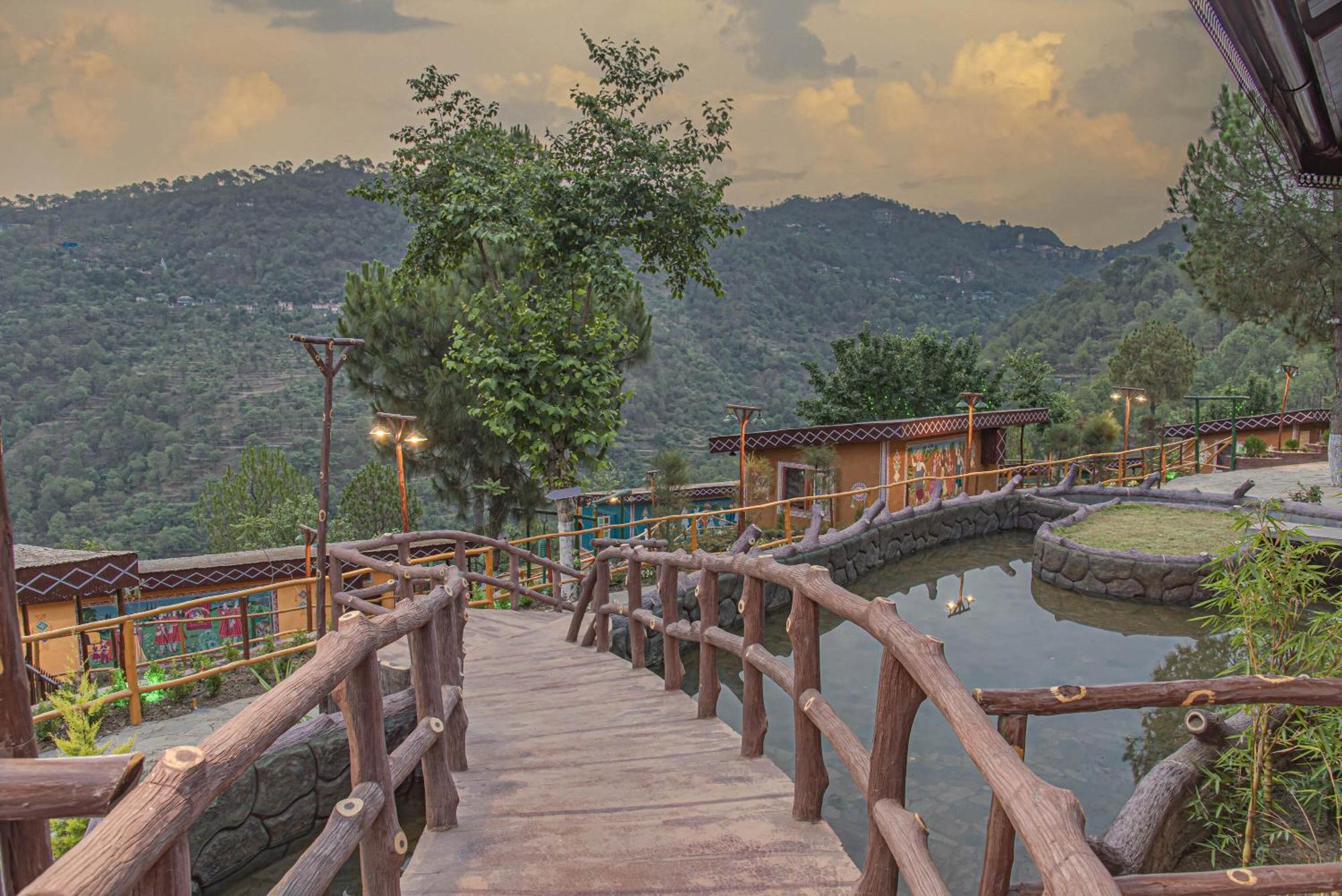 A Kasauli Ggaon By Echor Otel Dış mekan fotoğraf