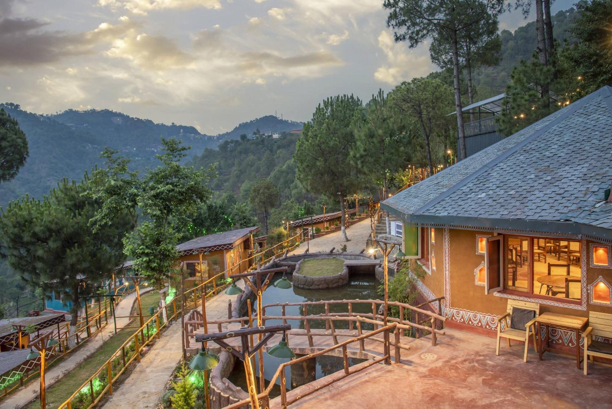 A Kasauli Ggaon By Echor Otel Dış mekan fotoğraf